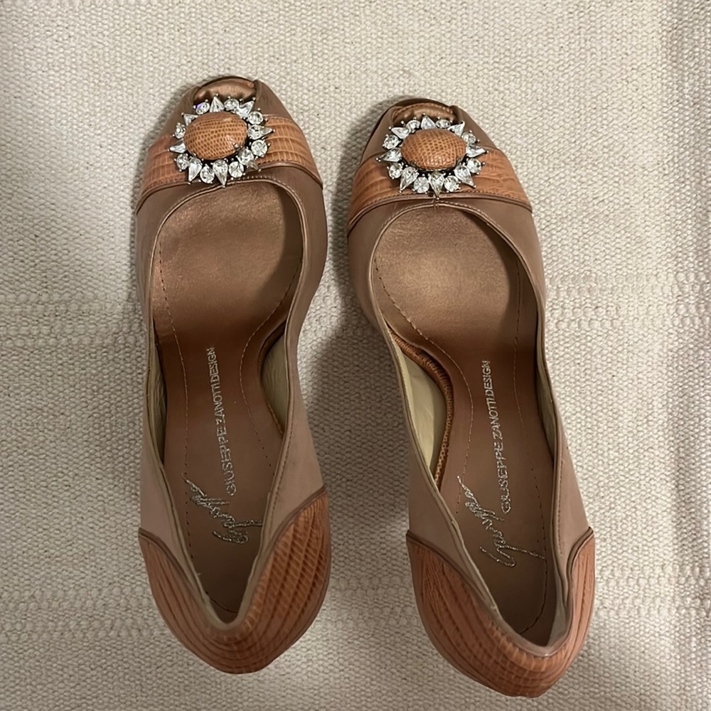 Giuseppe zanotti vicini high heels